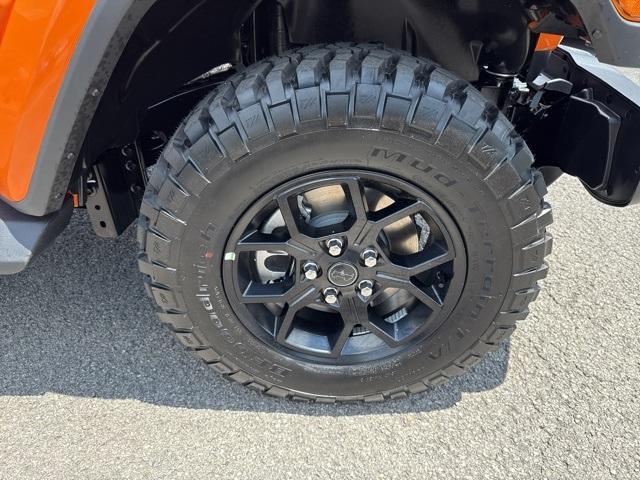 new 2025 Jeep Gladiator car, priced at $43,788