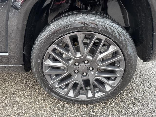 used 2023 Jeep Compass car, priced at $24,996