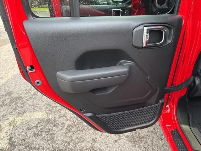 new 2025 Jeep Wrangler car, priced at $42,697