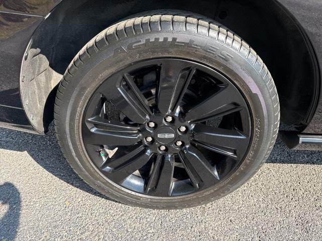 used 2022 Lincoln Navigator car, priced at $56,996