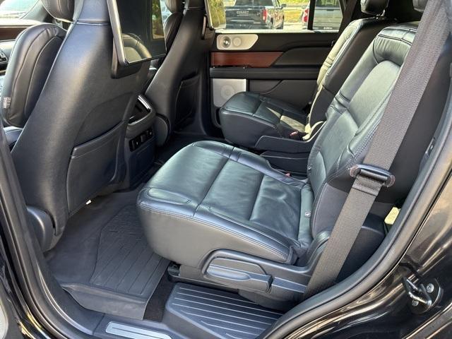 used 2022 Lincoln Navigator car, priced at $56,996