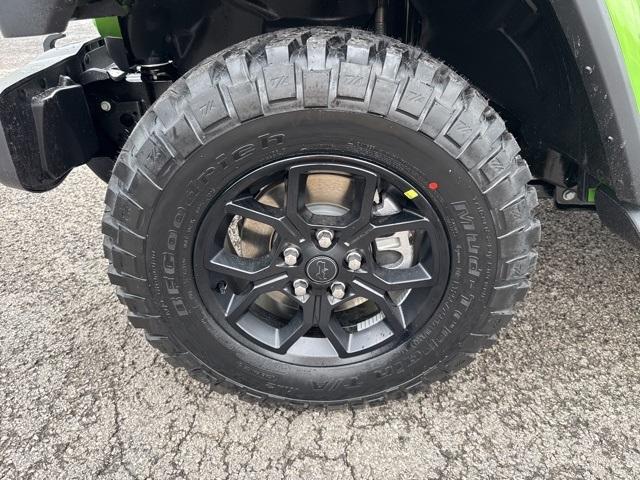 new 2025 Jeep Gladiator car, priced at $41,497