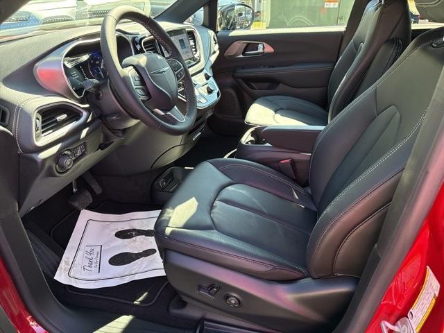 new 2026 Chrysler Pacifica car, priced at $40,997