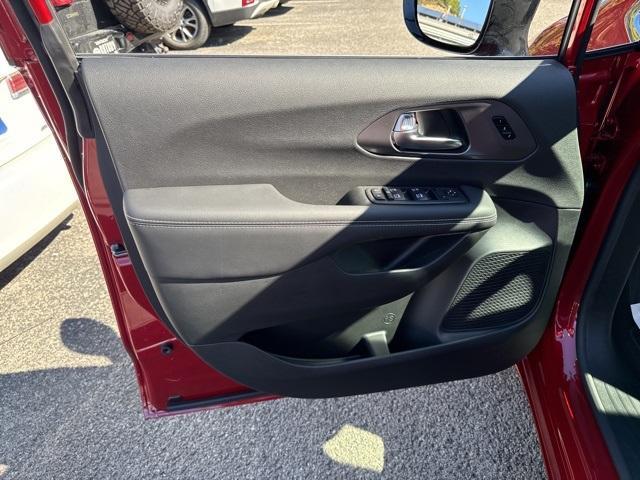 new 2026 Chrysler Pacifica car, priced at $40,997