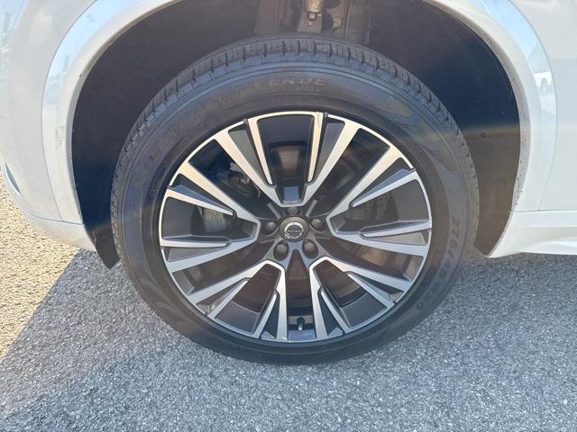 used 2022 Volvo XC90 car, priced at $35,996