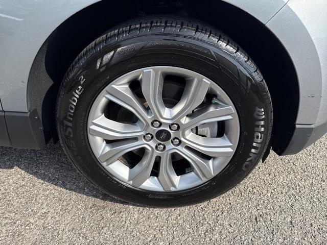 used 2024 Ford Edge car, priced at $29,996