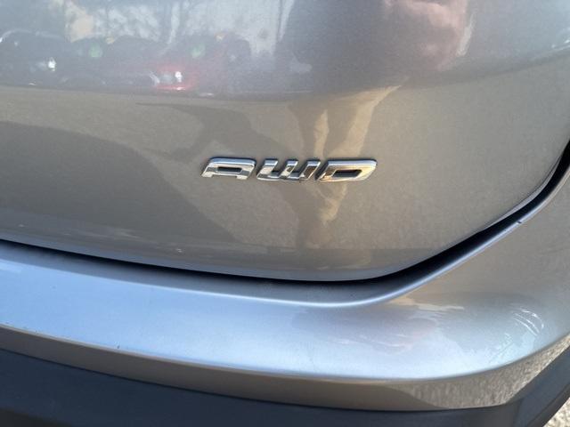 used 2024 Ford Edge car, priced at $29,996