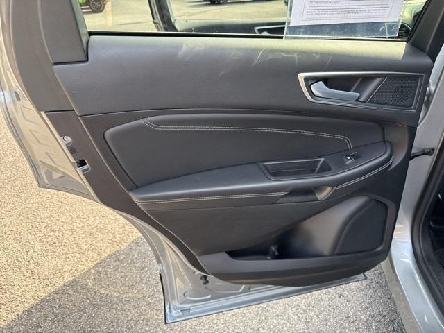 used 2024 Ford Edge car, priced at $29,996