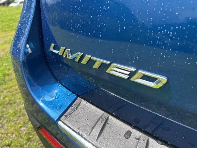 used 2020 Ford Explorer car, priced at $24,996
