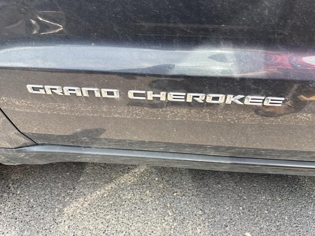 used 2016 Jeep Grand Cherokee car, priced at $14,996