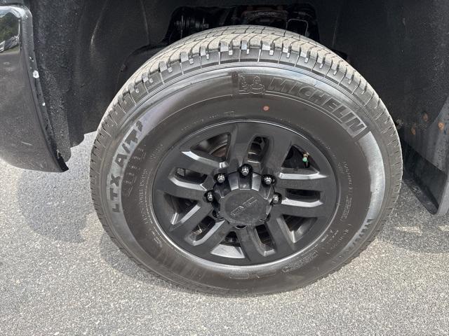 used 2019 GMC Sierra 2500 car, priced at $45,996