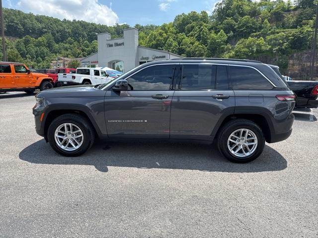 used 2025 Jeep Grand Cherokee car, priced at $37,500