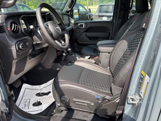 new 2025 Jeep Wrangler car, priced at $59,836