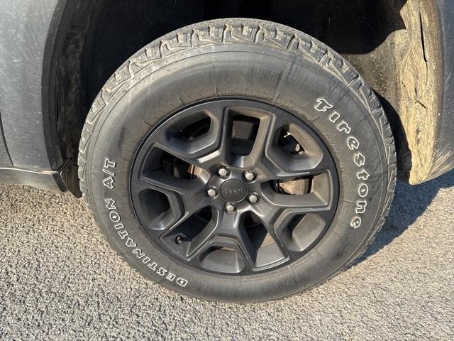 used 2022 Jeep Cherokee car, priced at $21,679