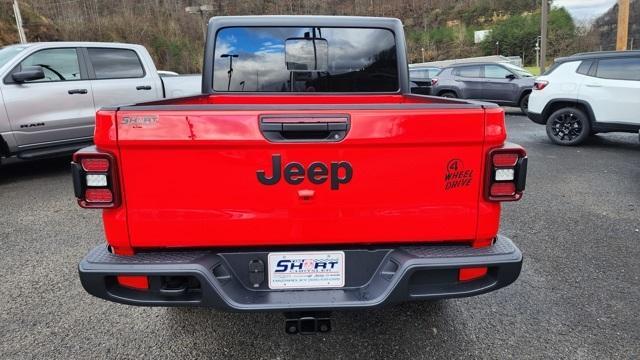 new 2025 Jeep Gladiator car, priced at $44,997