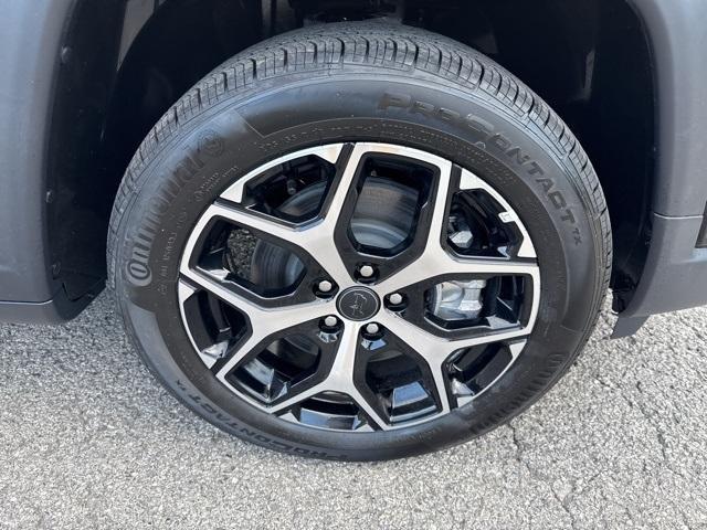 new 2025 Jeep Compass car, priced at $31,497