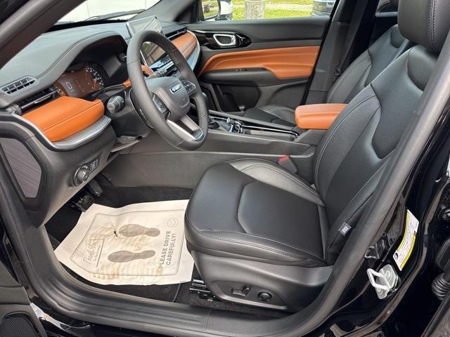 new 2025 Jeep Compass car, priced at $31,497