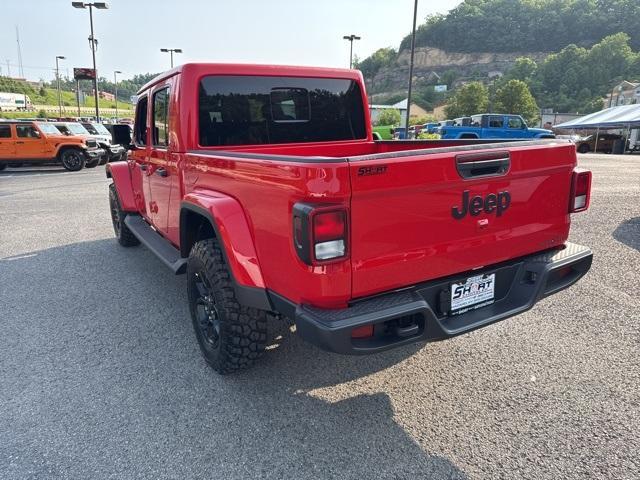 new 2025 Jeep Gladiator car, priced at $41,497