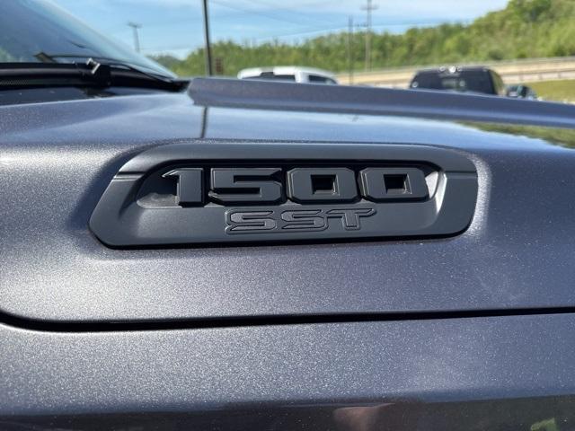 new 2025 Ram 1500 car, priced at $47,475