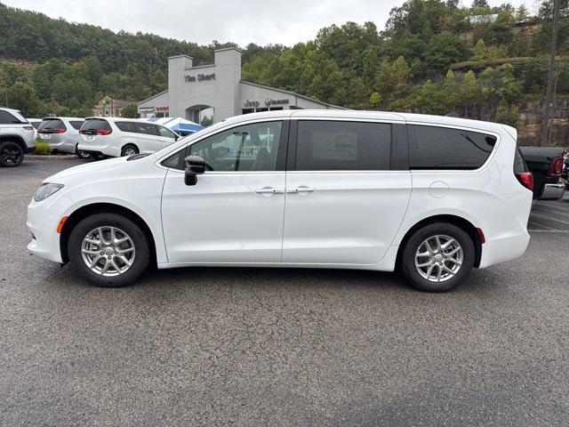 new 2026 Chrysler Voyager car