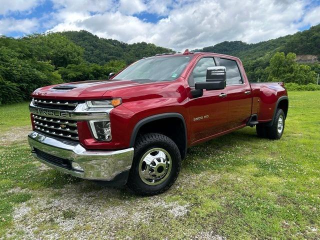 used 2022 Chevrolet Silverado 3500 car, priced at $52,996