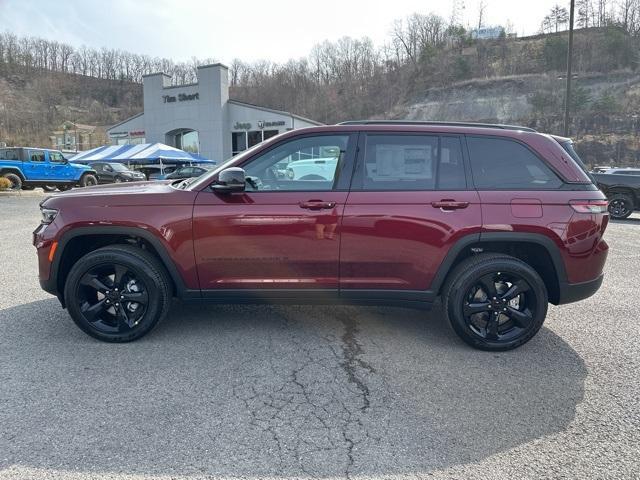 new 2025 Jeep Grand Cherokee car, priced at $39,997