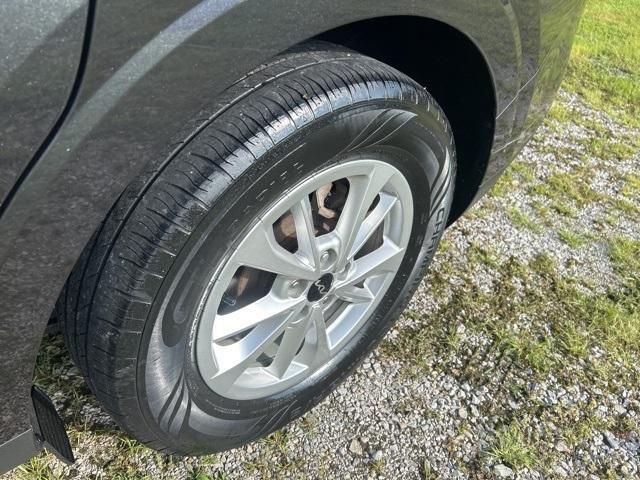 used 2022 Kia Carnival car, priced at $24,996