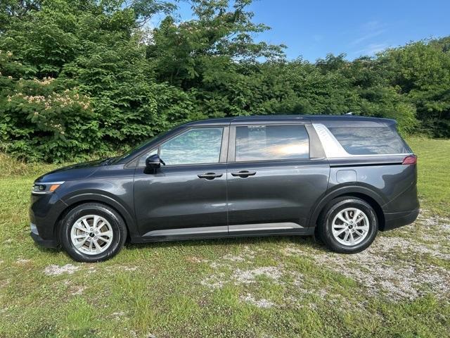 used 2022 Kia Carnival car, priced at $24,996