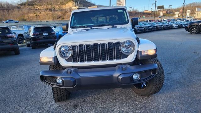 new 2025 Jeep Gladiator car, priced at $37,497