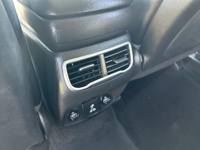 used 2023 Hyundai Santa Fe car, priced at $27,996