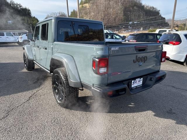 new 2025 Jeep Gladiator car, priced at $38,997