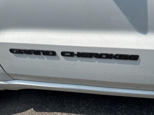 used 2017 Jeep Grand Cherokee car, priced at $12,996