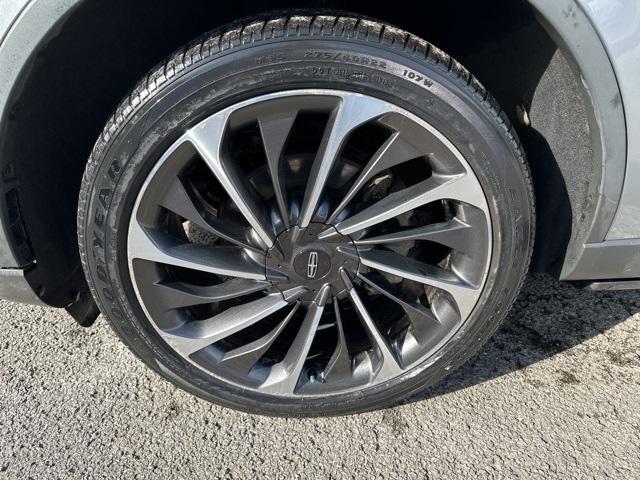 used 2020 Lincoln Aviator car, priced at $32,996