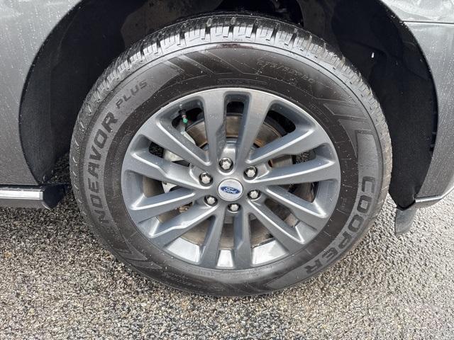 used 2019 Ford Expedition car, priced at $28,996