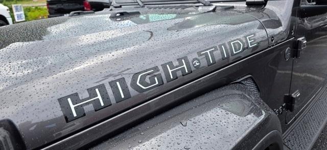 new 2025 Jeep Gladiator car, priced at $43,541