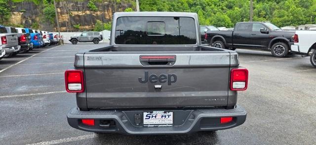 new 2025 Jeep Gladiator car, priced at $43,541