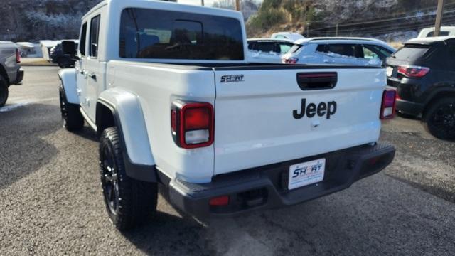 new 2025 Jeep Gladiator car, priced at $38,997