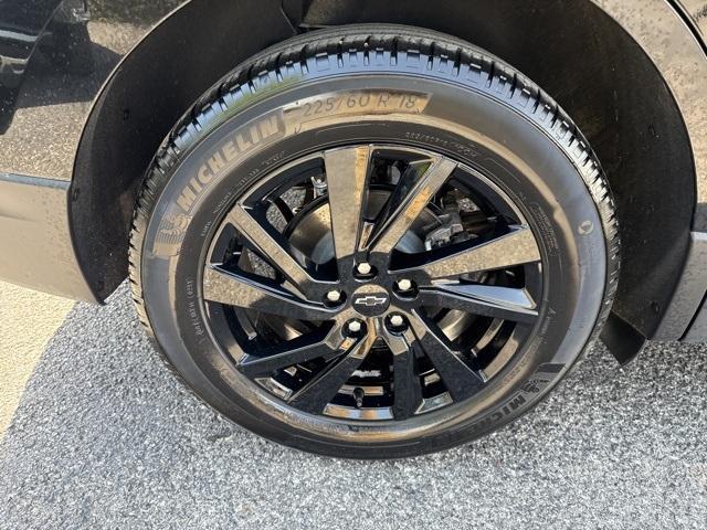 used 2024 Chevrolet Equinox car, priced at $24,996