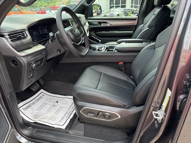 new 2025 Jeep Wagoneer car, priced at $74,446