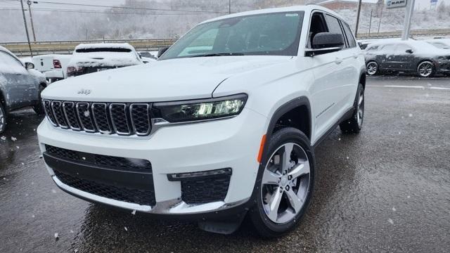 new 2025 Jeep Grand Cherokee L car, priced at $48,597