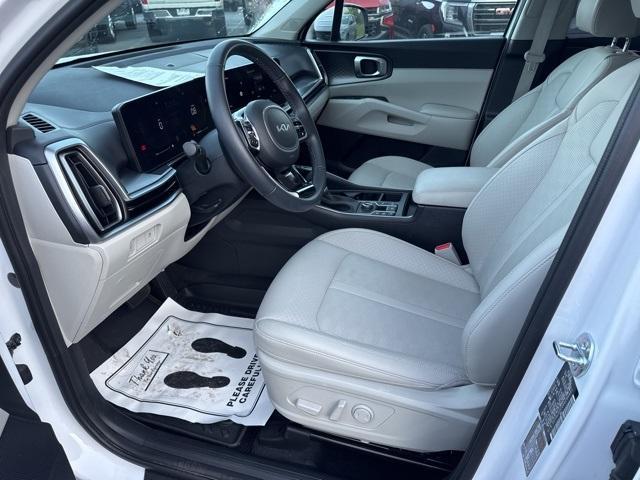 used 2024 Kia Sorento car, priced at $31,996