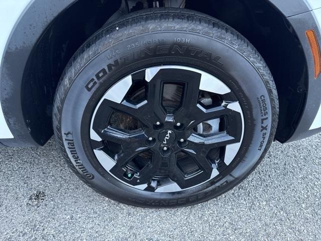 used 2024 Kia Sorento car, priced at $31,996