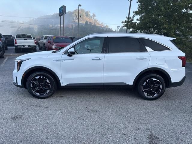 used 2024 Kia Sorento car, priced at $31,996