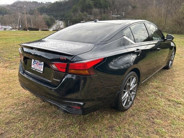 used 2024 Nissan Altima car, priced at $25,996