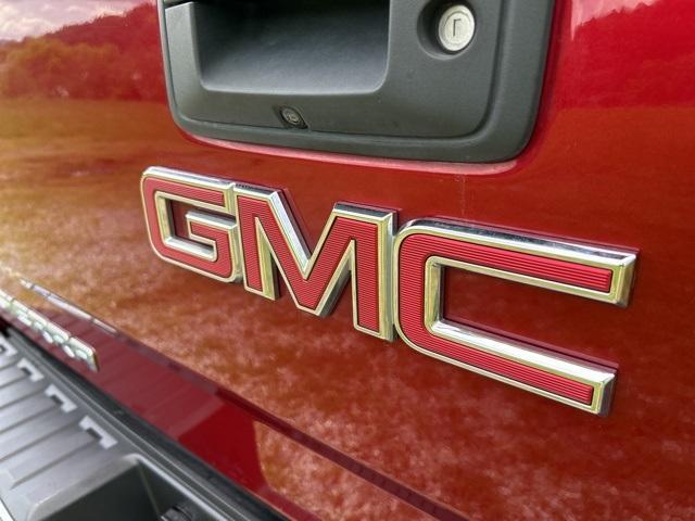 used 2018 GMC Sierra 1500 car, priced at $30,996