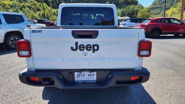 new 2024 Jeep Gladiator car, priced at $40,997