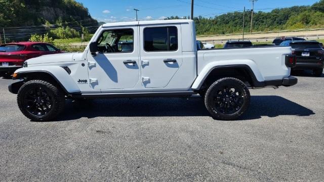 new 2024 Jeep Gladiator car, priced at $40,997