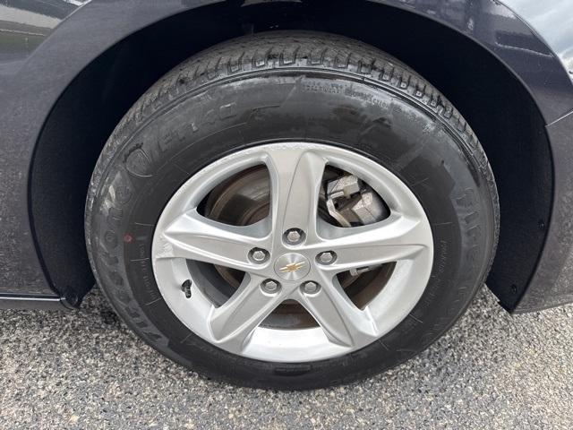 used 2023 Chevrolet Malibu car, priced at $18,996