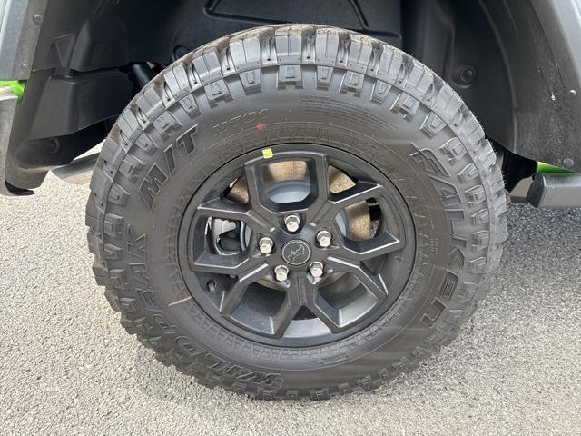 new 2025 Jeep Wrangler car, priced at $46,997