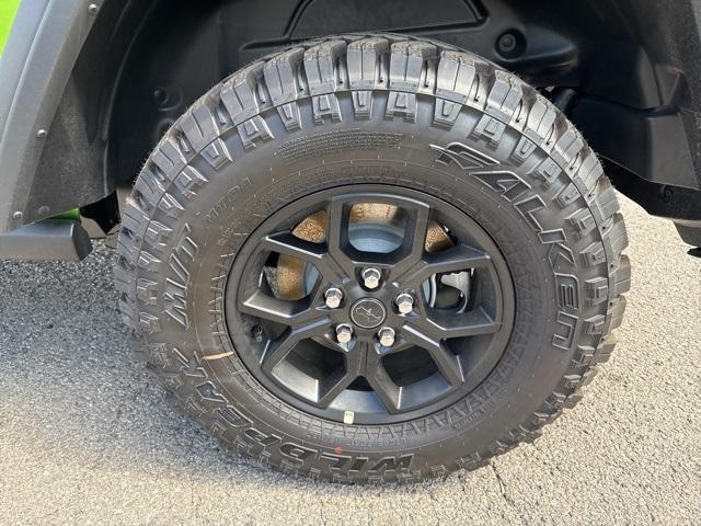 new 2025 Jeep Wrangler car, priced at $46,997